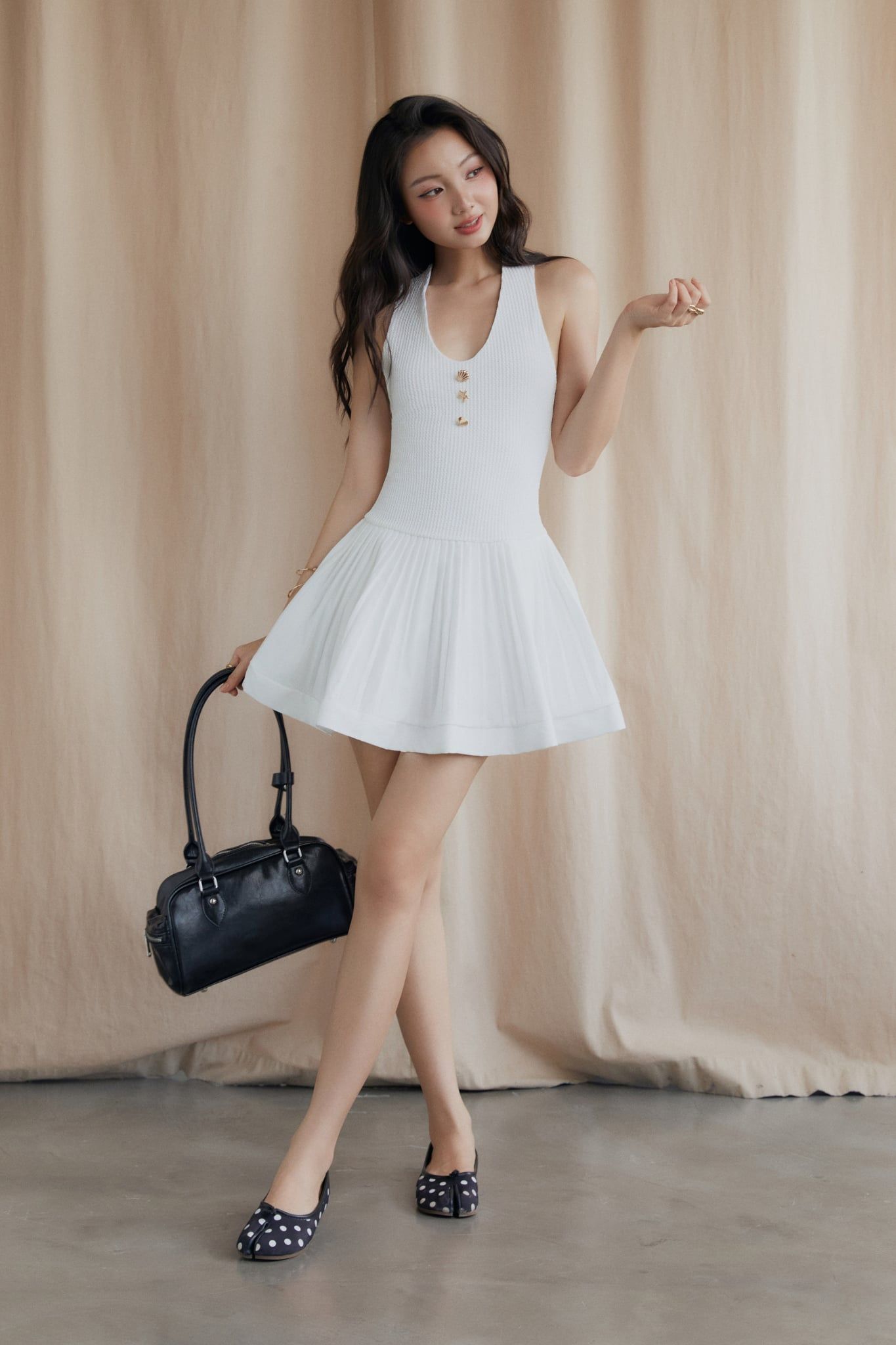 Đầm Ngắn Seashell Button Gentle