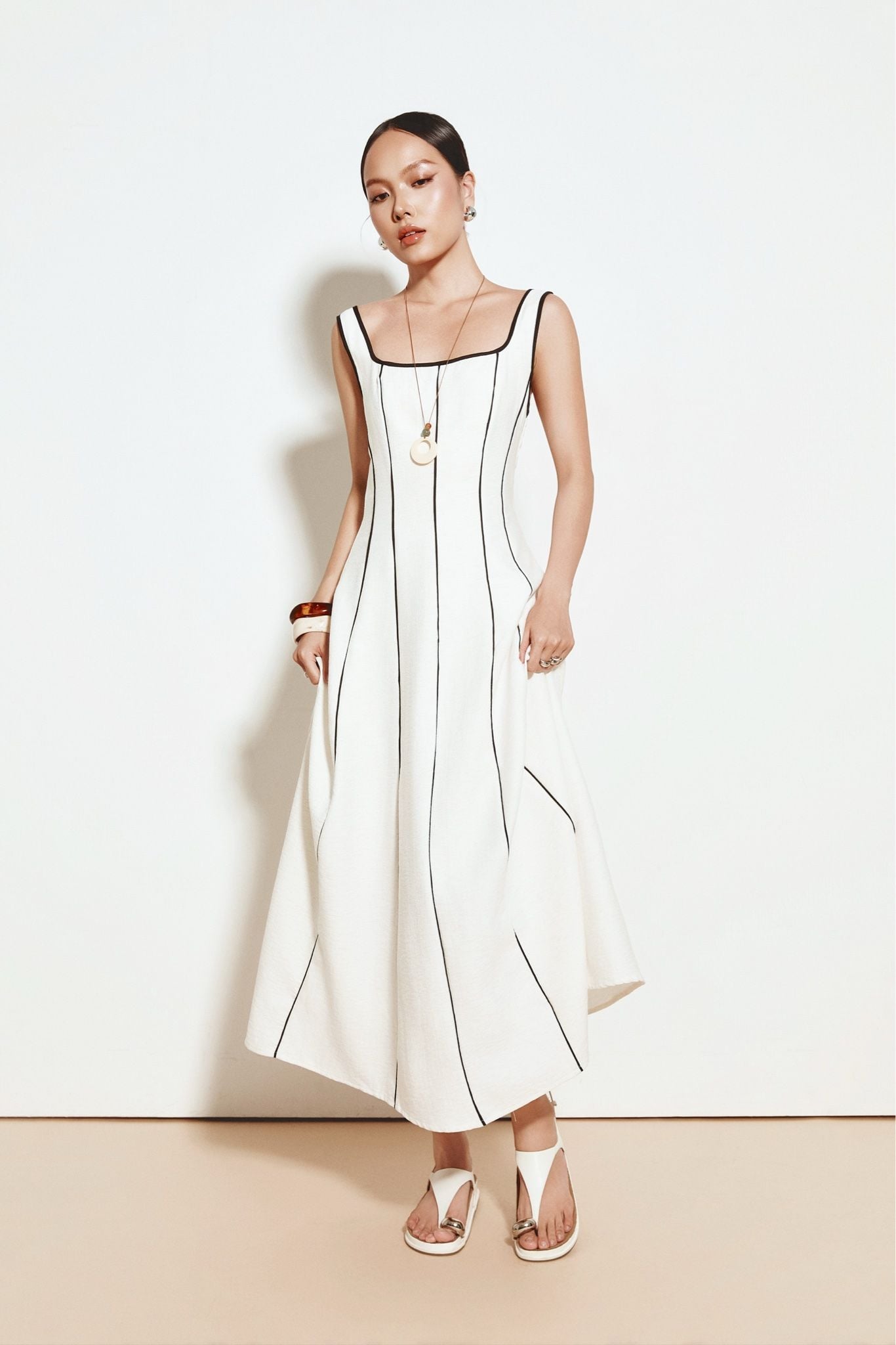 Đầm Dài Lyra Linen Midi