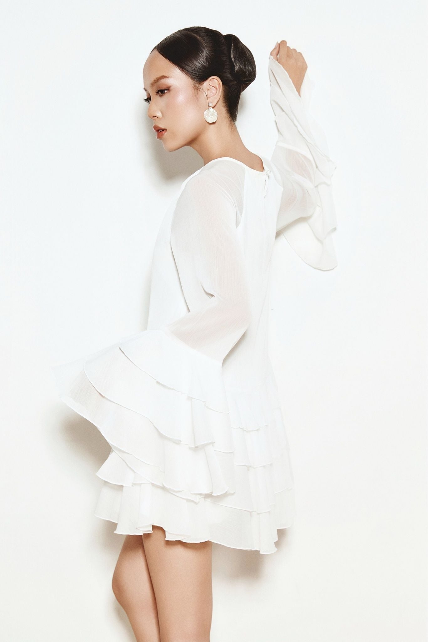 Đầm Ngắn Tơ Tay Bèo Bloom Dress