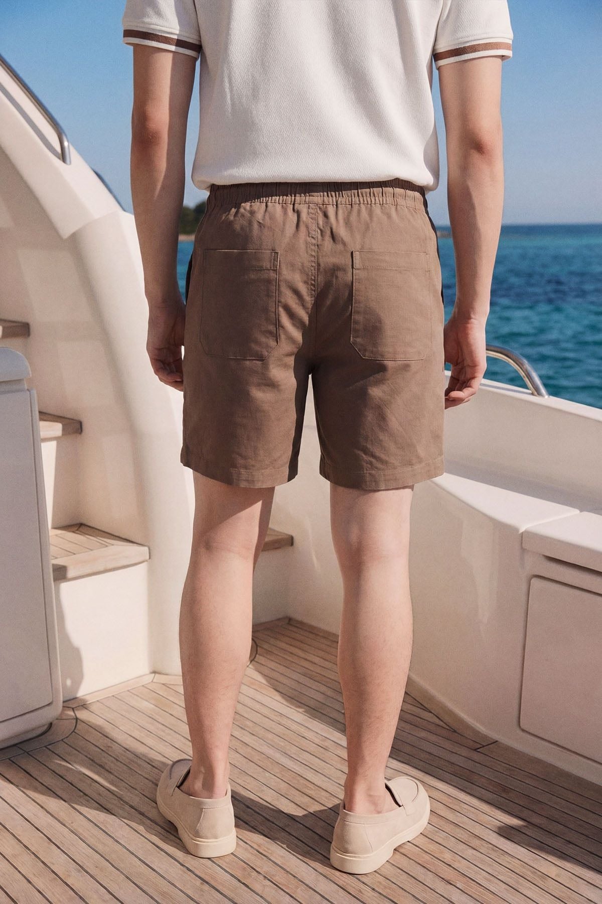 Quần Short Slimfit Khaki Basic