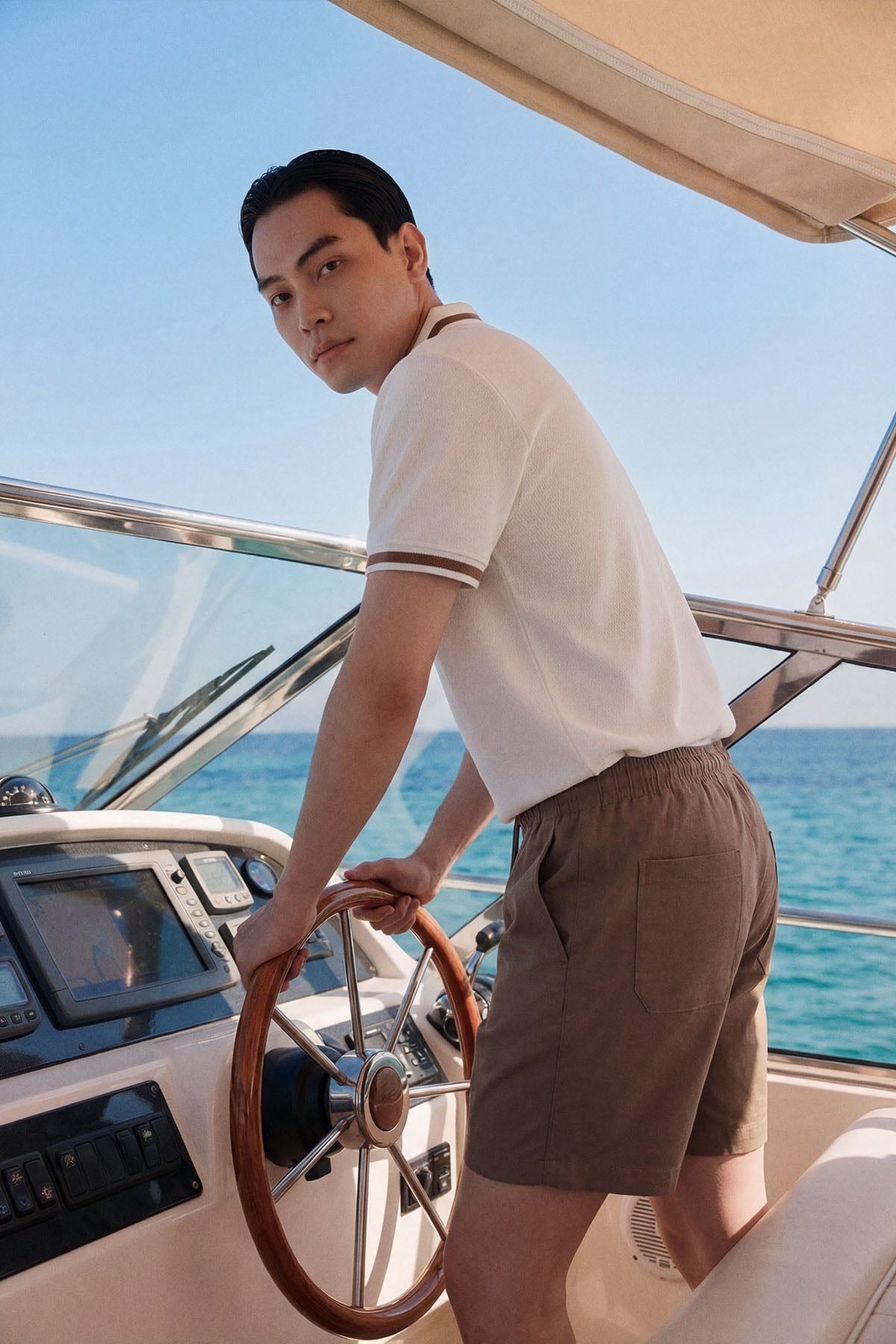 Quần Short Slimfit Khaki Basic
