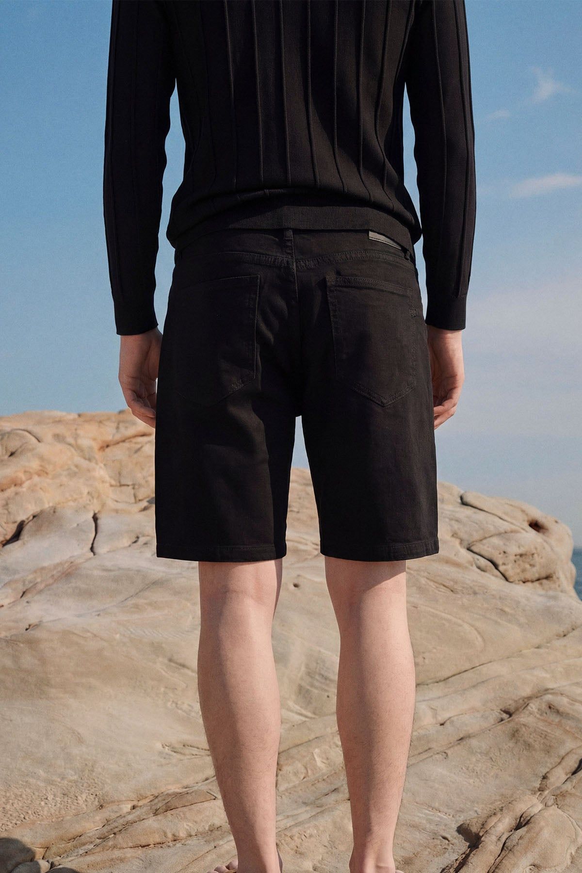  Quần Short Rayon Slimfit Black V1 