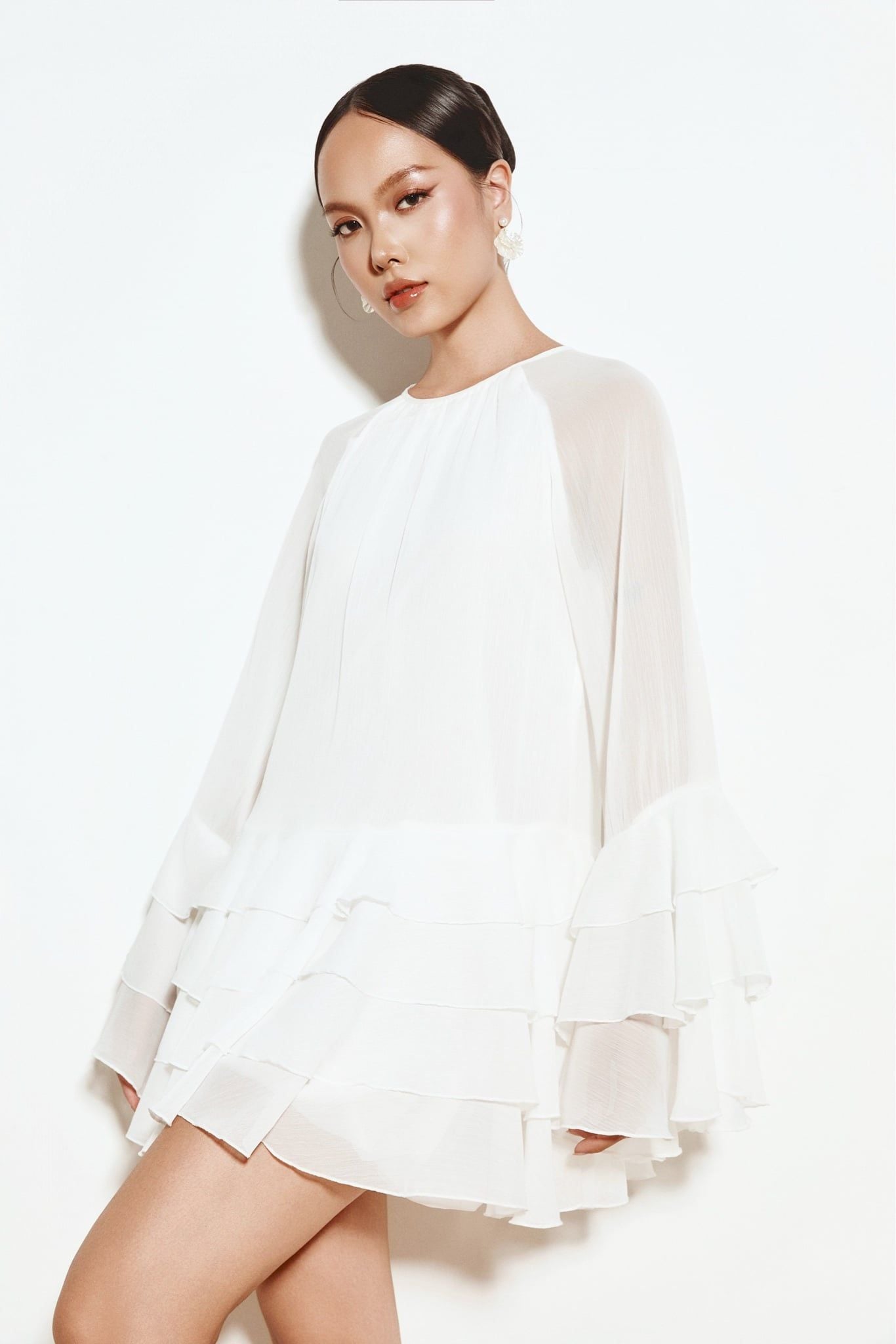 Đầm Ngắn Tơ Tay Bèo Bloom Dress