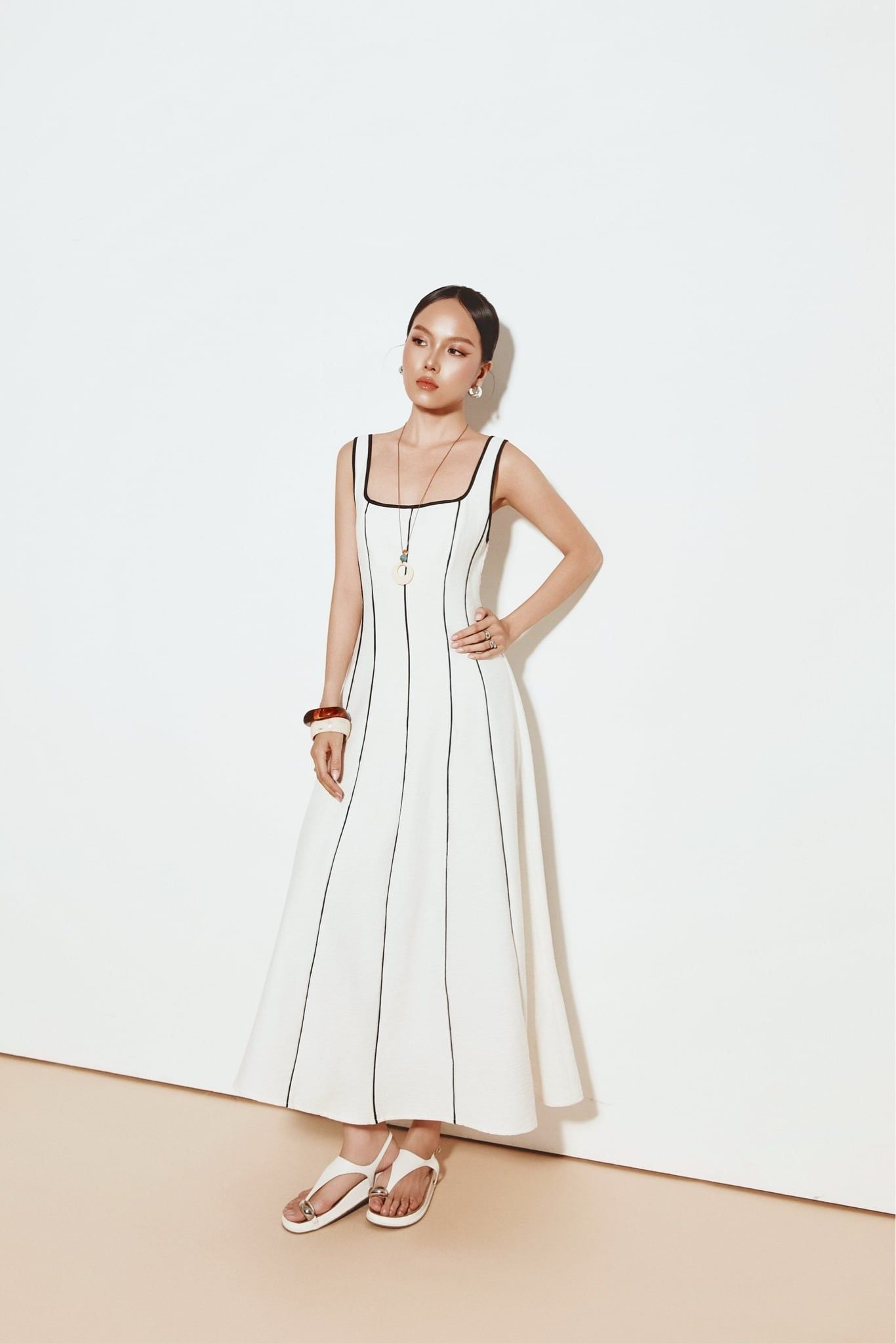 Đầm Dài Lyra Linen Midi