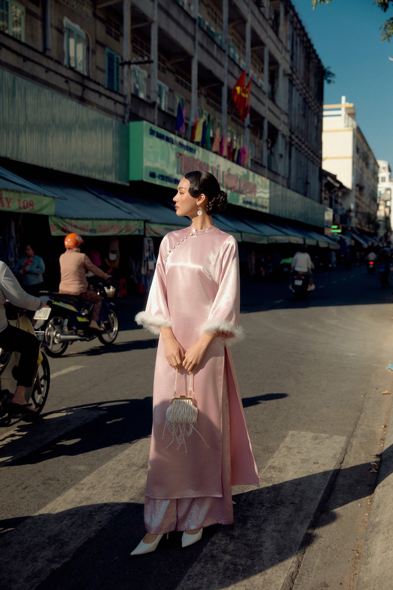 Áo Dài Tay Lửng Thục Nghi