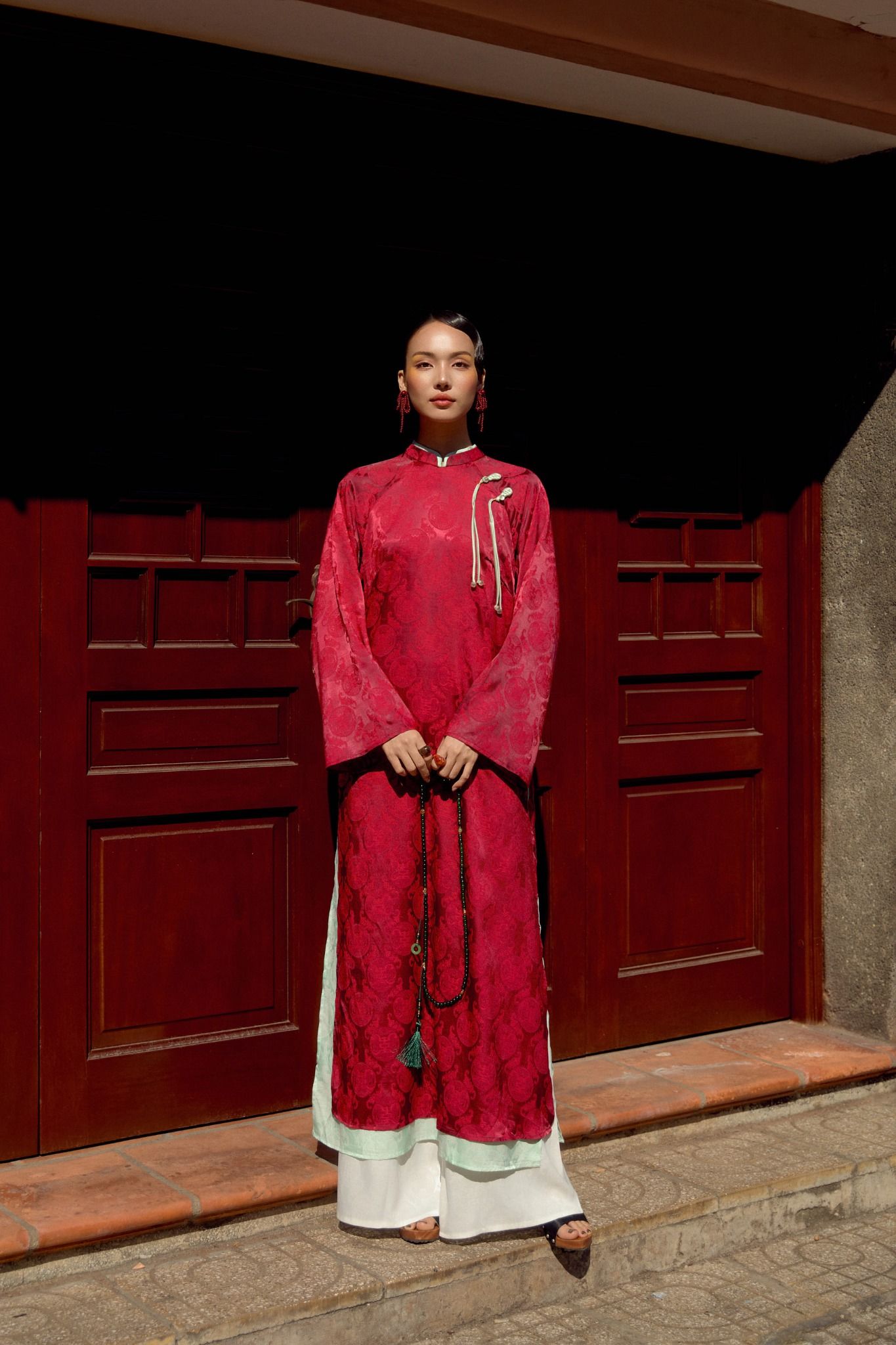 Quần Áo Dài Liên Sương