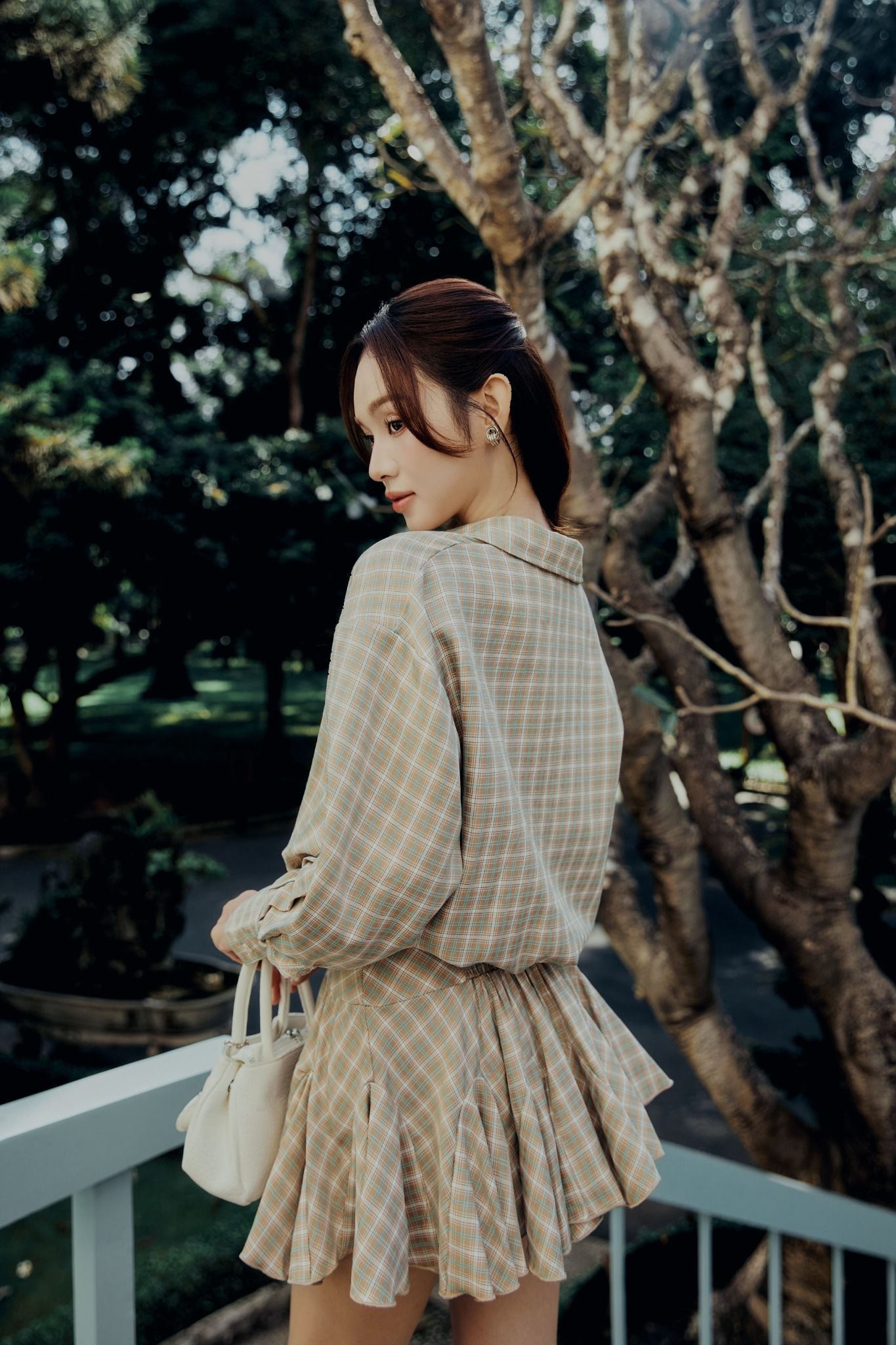 Đầm Ngắn The Checked Shirt Neck