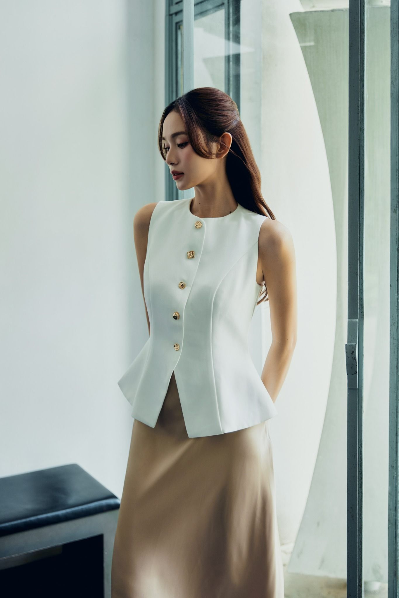 Áo Workwear Sleeveless Circleneck