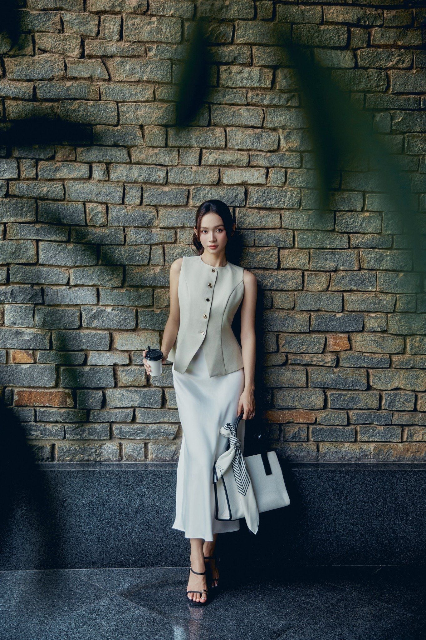 Áo Workwear Sleeveless Circleneck