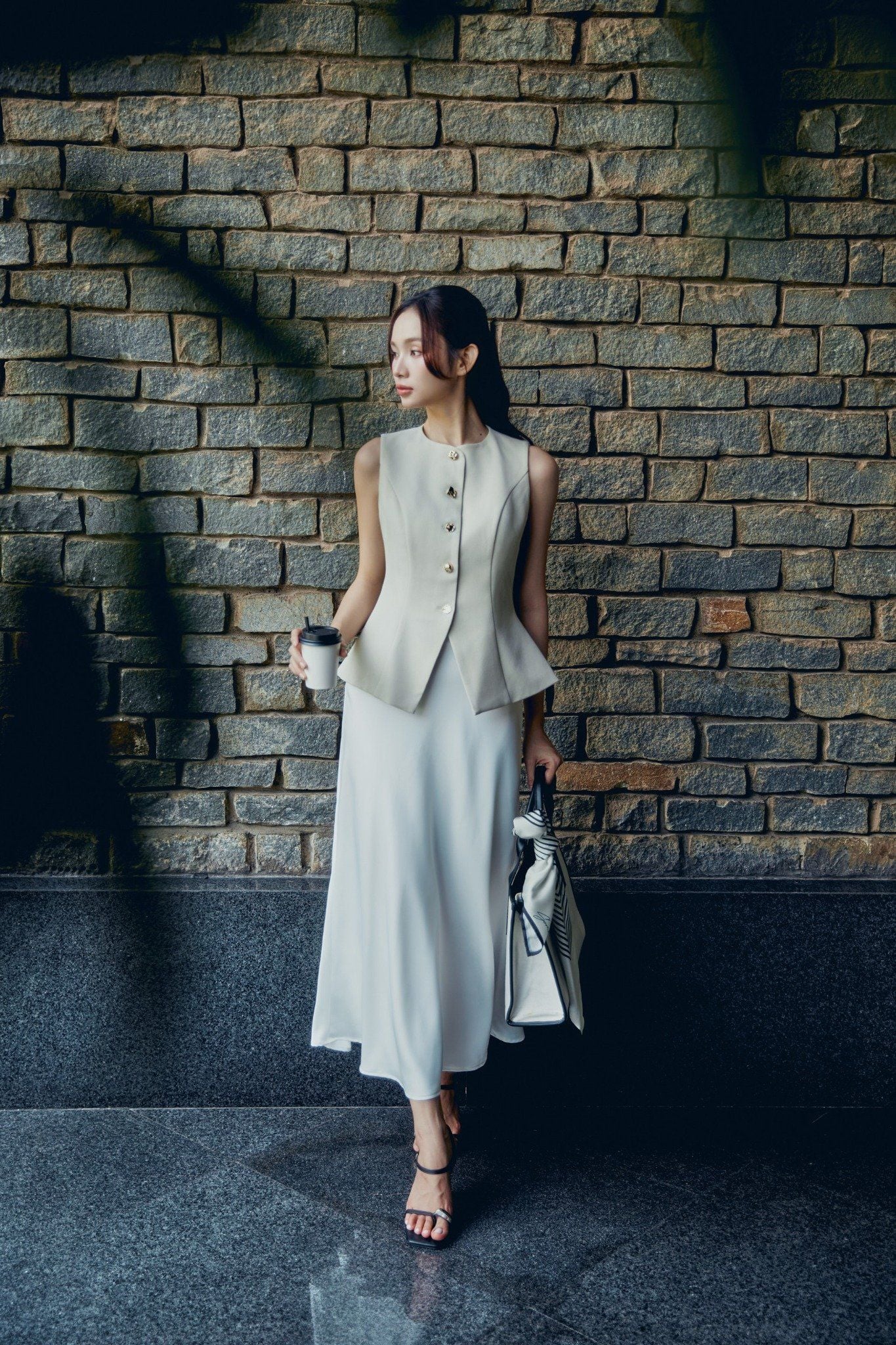 Áo Workwear Sleeveless Circleneck