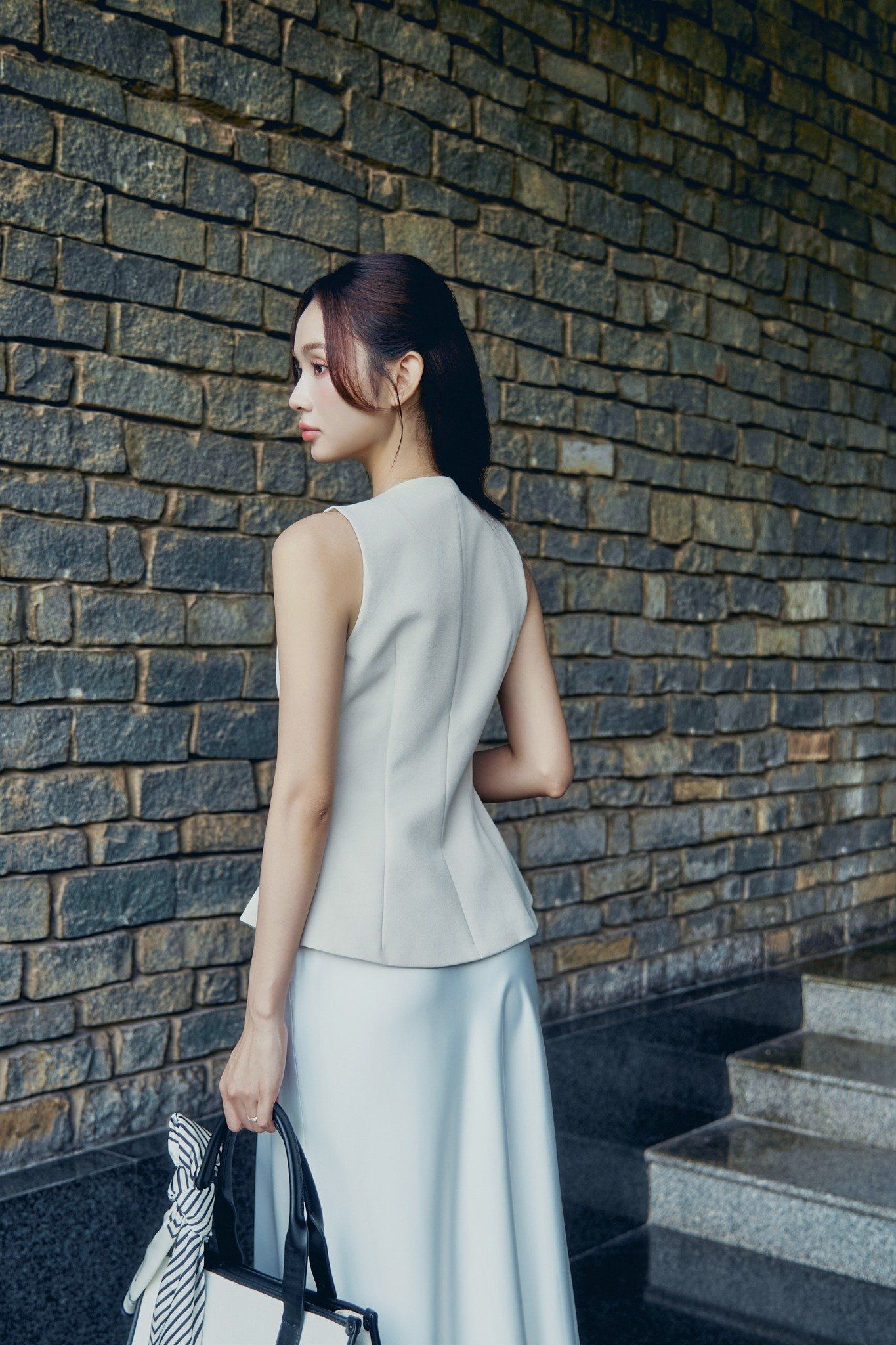 Áo Workwear Sleeveless Circleneck