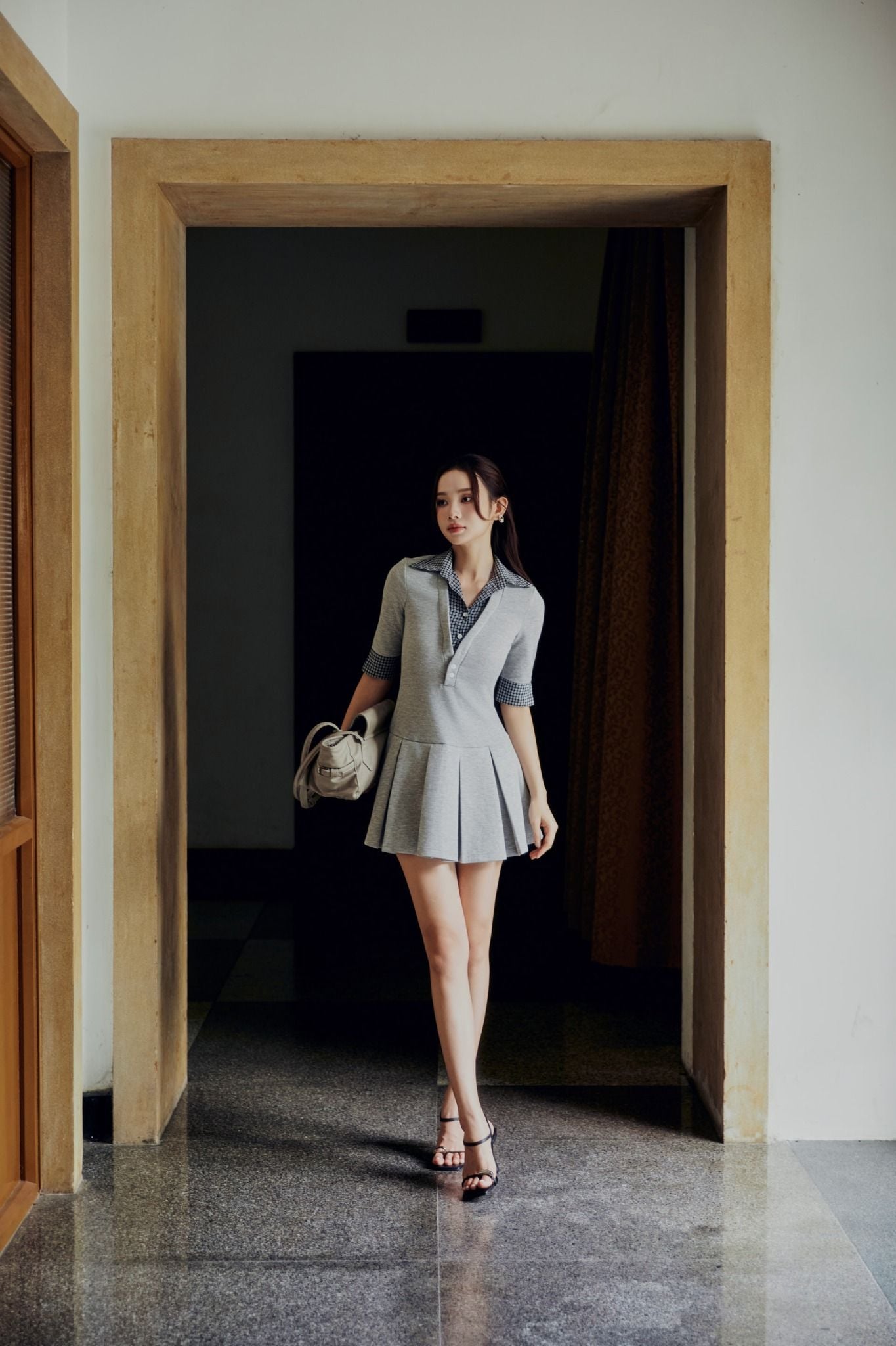 Đầm Ngắn Shirt Collar Pleat Office