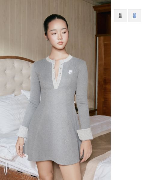 Đầm Ngắn Tay Dài Ribbed Dress
