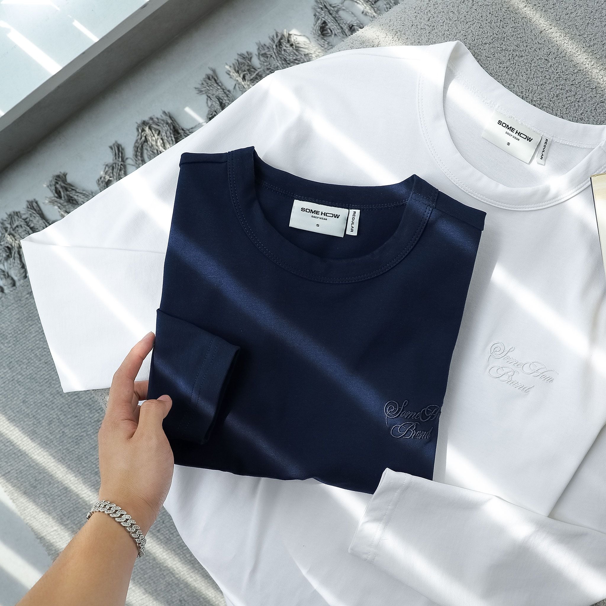 Áo Thun Tay Dài Regular SomeHow Brand