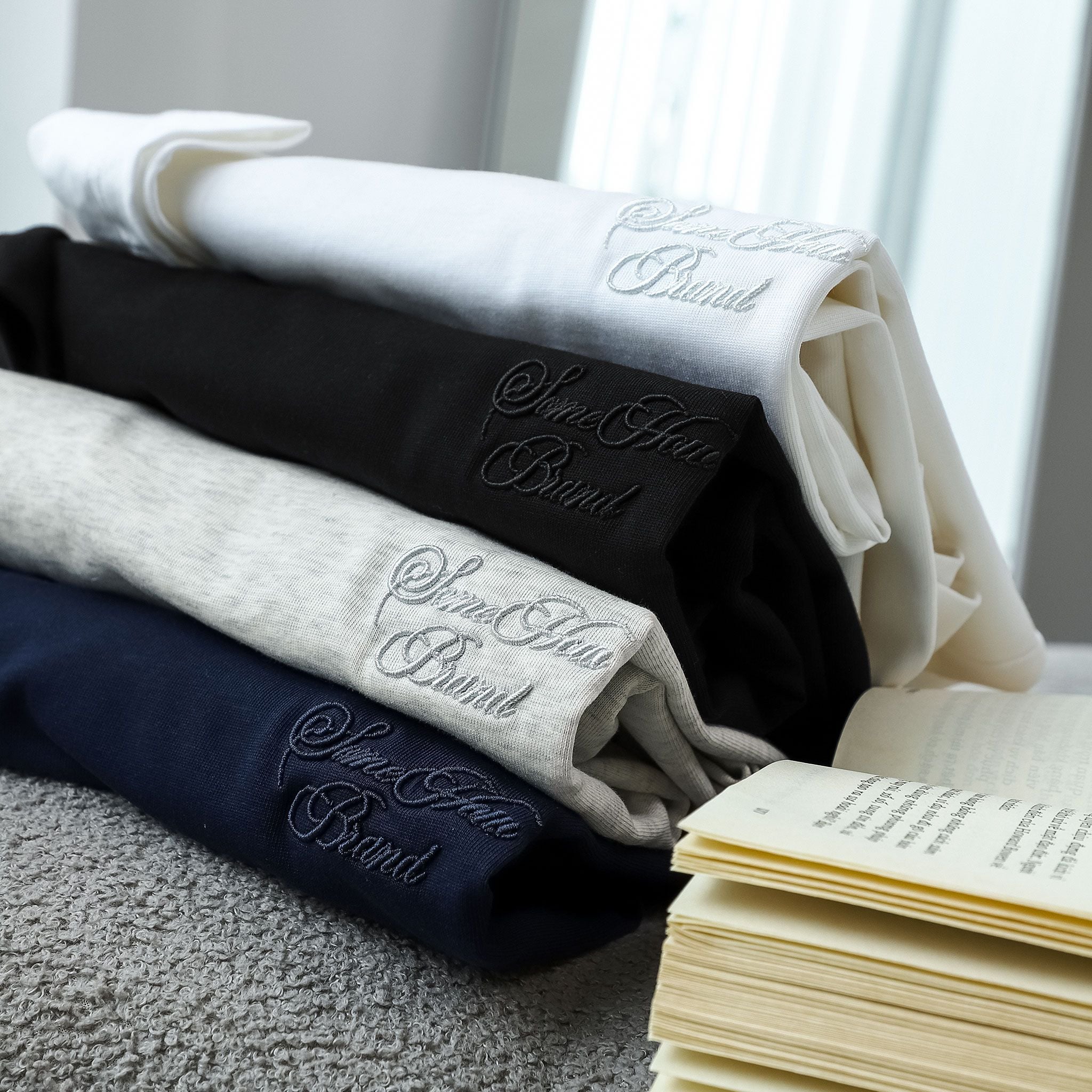 Áo Thun Tay Dài Regular SomeHow Brand