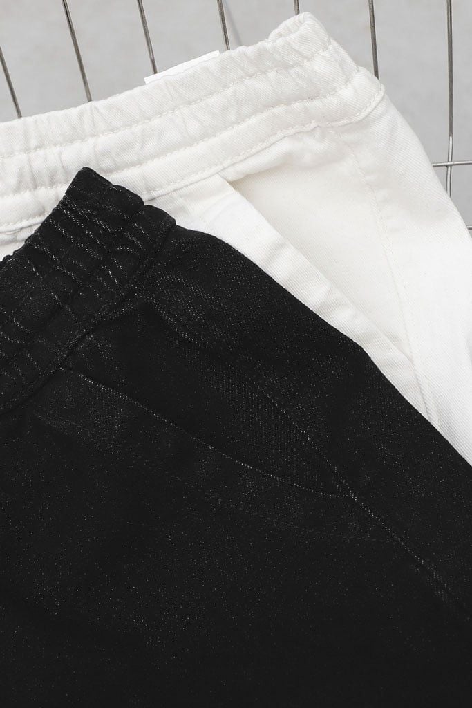 Quần Short Relaxed Black White Passion