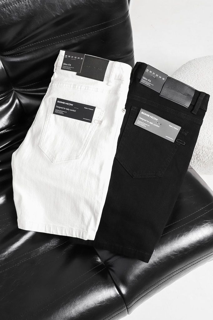 Quần Short Slimfit Denim Black White