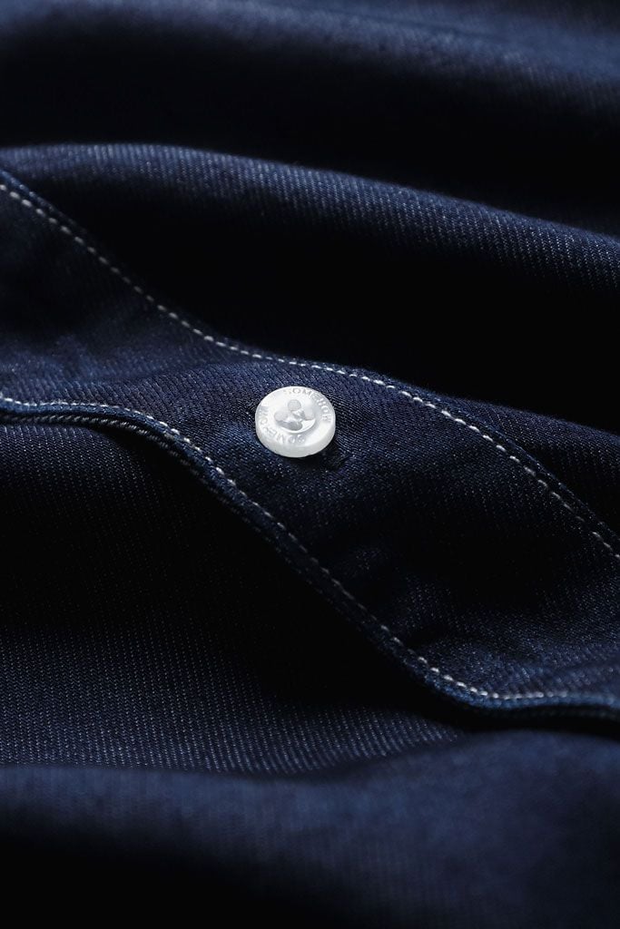 Áo Sơ Mi Relaxed Denim Chi Tiết Rã Thân
