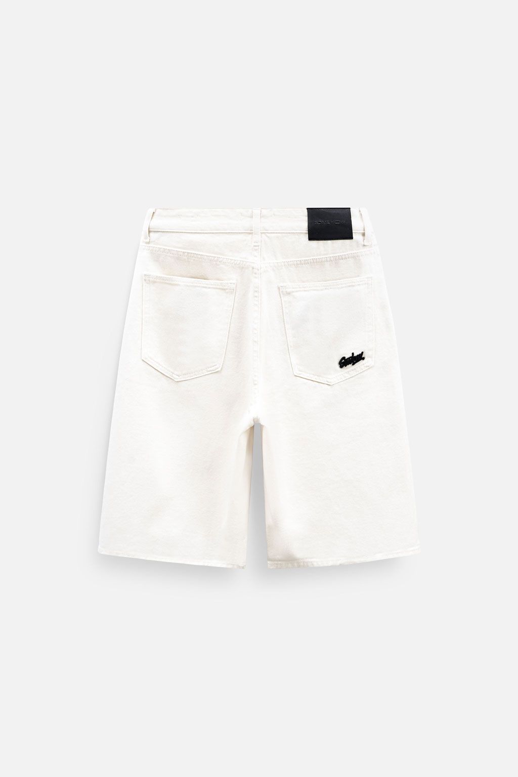 Quần Short Straight Bermuda Logo SMHW Thêu 3D