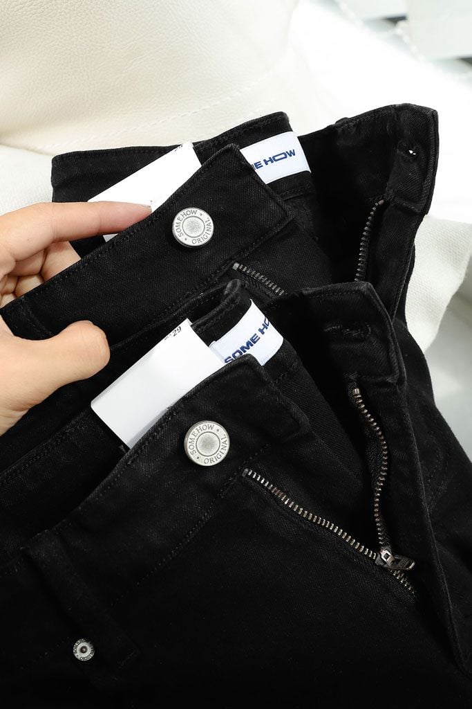 Quần Short Rayon Slimfit Black V1