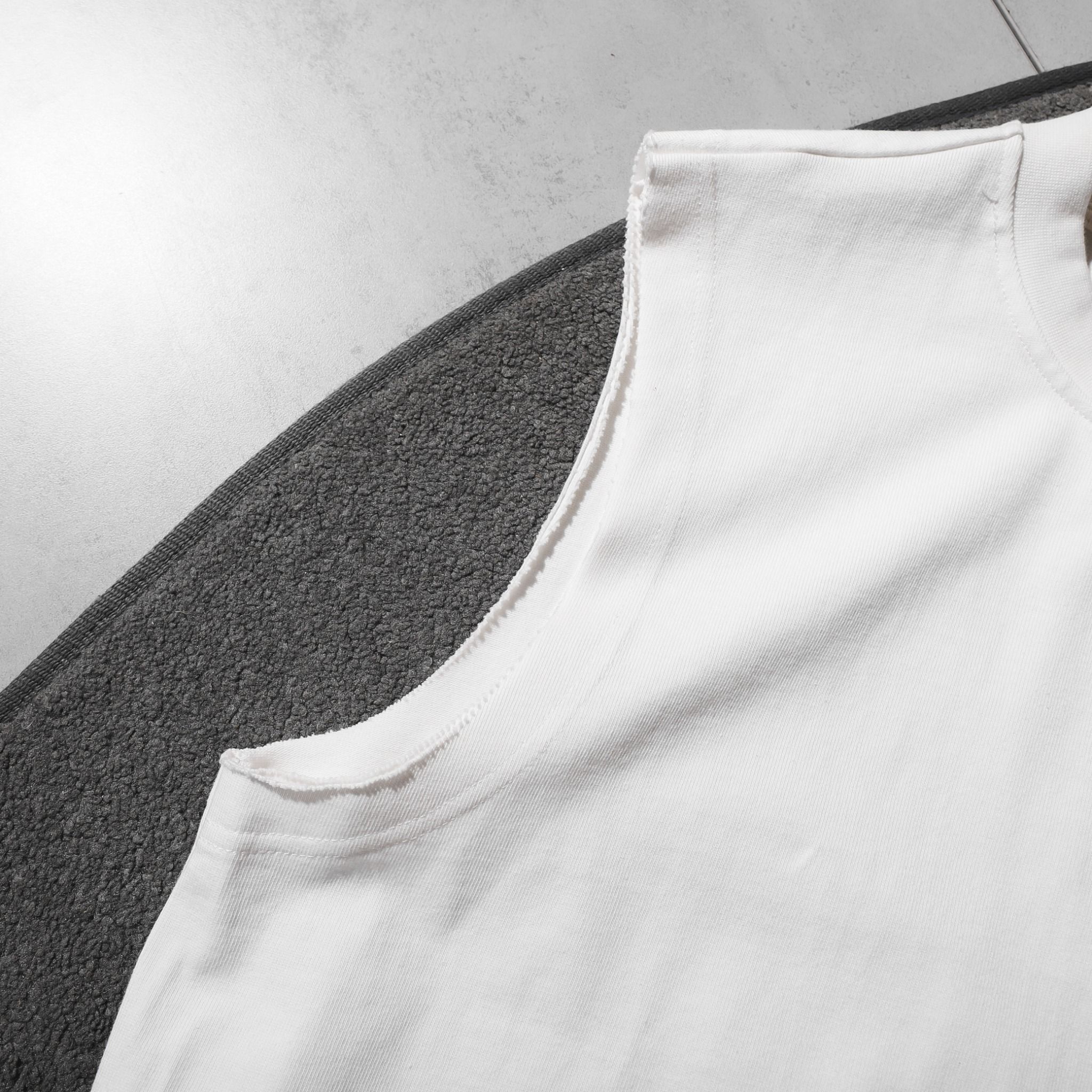 Áo Tanktop Boxy Unfinished * Én Col 25