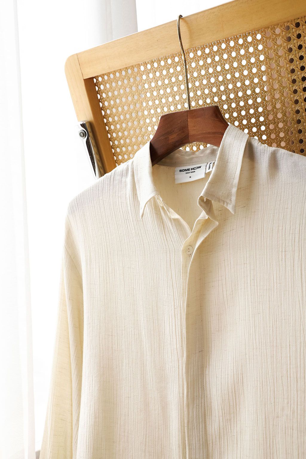 Áo Sơ Mi Relaxed Hid Buttons Vạt Ngang