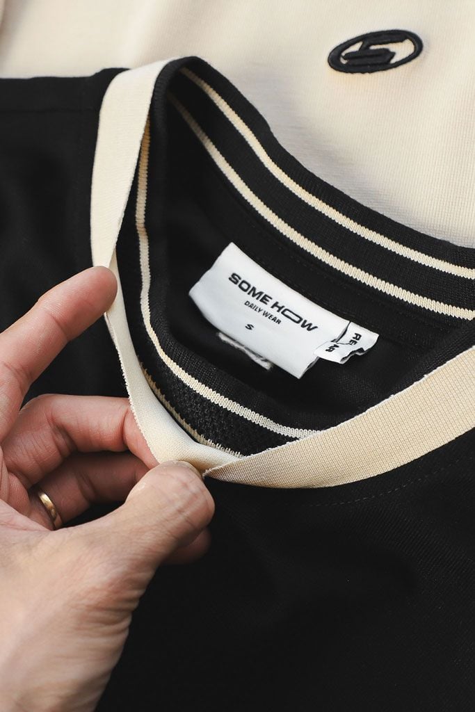 Áo Thun Lining Mixed Neck