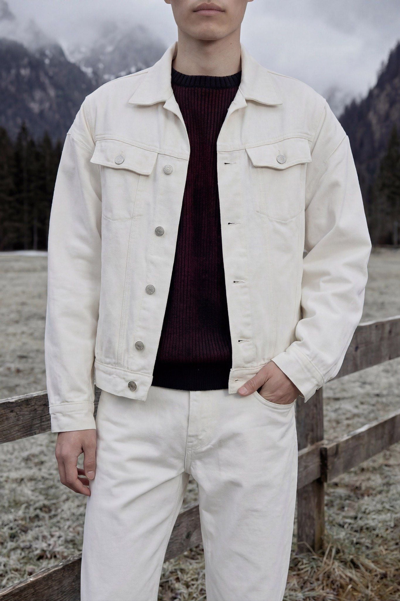  Áo Khoác Relaxed Denim Cấn Rách 