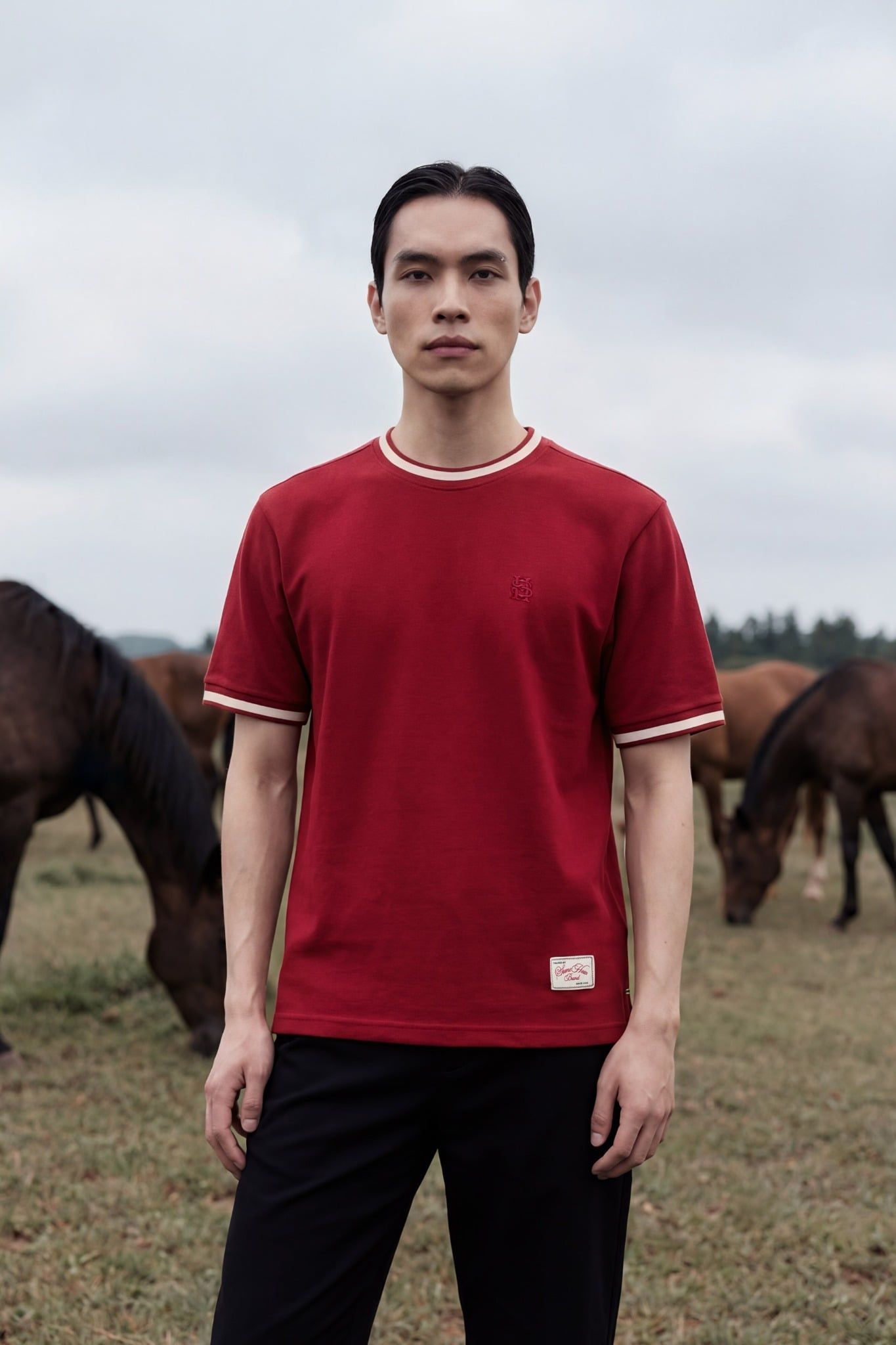 Áo Thun Regular Red Base