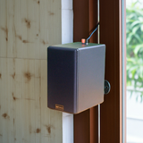 Loa vệ tinh V33
