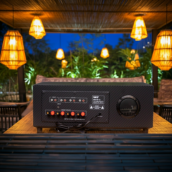Loa treo tường: Amply A917 - 4K + 8 loa V130, Amply 4 - 6 vùng âm lượng, loa được thiết kế riêng, bật lớn không tạp âm, miễn phí công lắp đặt, bảo hành dài hạn 5 năm.