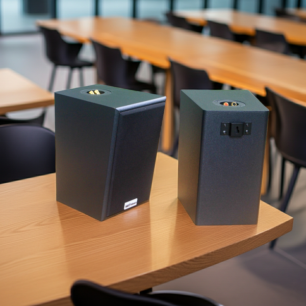 Loa Goldsound vệ tinh treo tường V40C (số lượng 01 loa), công suất 40w, loa bass 4 inch, treble 2 inch, kích thước rộng 18.5 cm, cao 28 cm, sâu 22.5 cm, bảo hành dài hạn 5 năm.