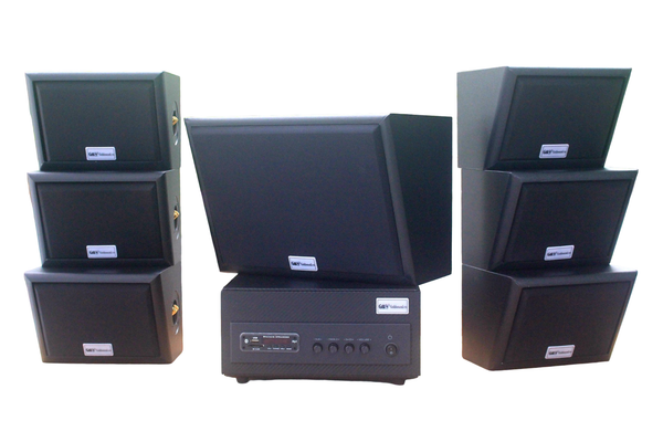 Dàn loa sân vườn: Amply A501 Goldsound 500w + 6 loa Goldsound ngoài trời V40NT 40w + trầm, loa được thiết kế riêng cho quán, bật lớn không tạp âm, miễn phí công lắp đặt, bảo hành 12 tháng