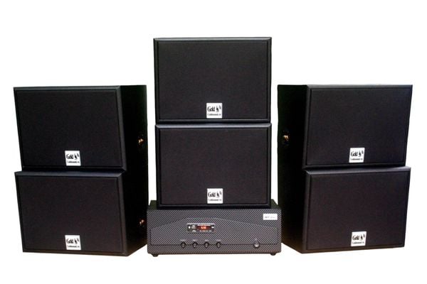 Dàn loa sân vườn: Amply A918 hai kênh 1200w + 6 Loa Goldsound treo tường chống nước V130NT 130w, loa được thiết kế riêng cho quán, bật lớn không tạp âm, miễn phí công lắp đặt, bảo hành 12 tháng