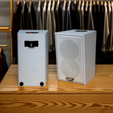 Loa vệ tinh treo tường V58C TH (số lượng 01 loa), công suất 58w, loa bass 4 inch, treble 2 inch, kích thước rộng 17.5 cm, cao 28 cm, sâu 21 cm, bảo hành dài hạn 5 năm.