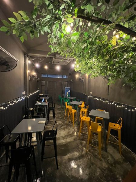 Loa quán PUB CCC, TP HCM, loa được thiết kế riêng cho quán, bật lớn không tạp âm, miễn phí công lắp đặt, bảo hành dài hạn 5 năm