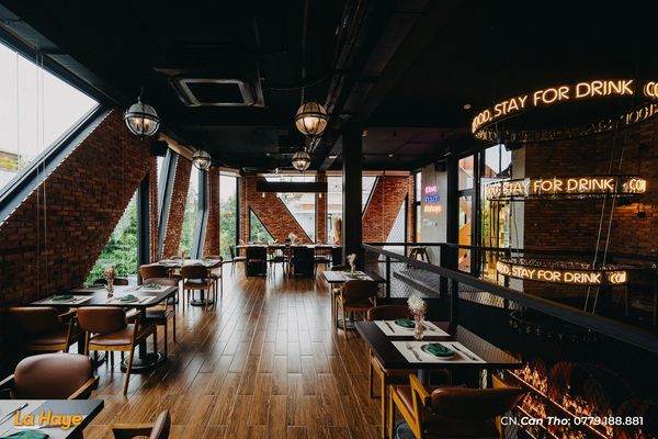 Loa treo tường phát nhạc nền cho nhà hàng La Haye (CAN THO), Cần Thơ, loa được thiết kế riêng cho quán, bật lớn không tạp âm, miễn phí công lắp đặt, bảo hành dài hạn 5 năm