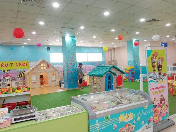 Loa treo tường thông báo phát nhạc nền tự động Goldsound cho khu vui chơi BABAMAMA, Vũng Tàu, loa được thiết kế riêng cho quán, bật lớn không tạp âm, miễn phí công lắp đặt, bảo hành dài hạn 5 năm