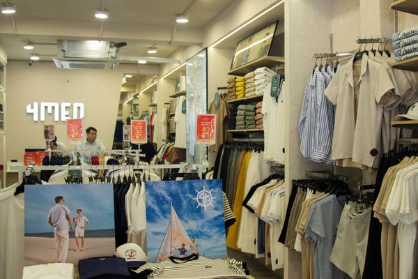 Loa cửa hàng quần áo 4MEN Nguyễn Gia Trí, amply 2 kênh 200w, bluetooth 5.0, miễn phí công lắp đặt, bảo hành dài hạn 5 năm