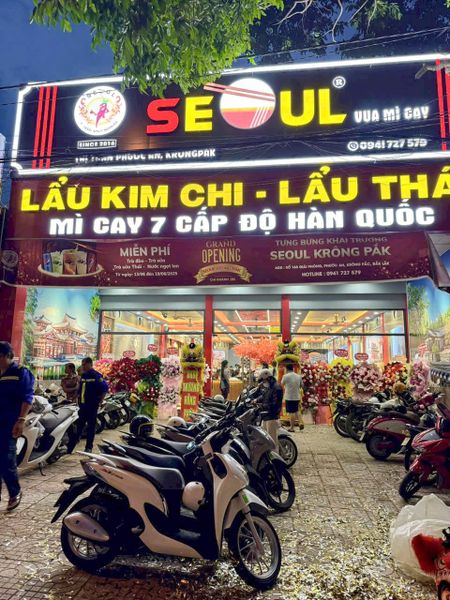 Loa phát nhạc nền tự động cho Mì Cay SEOUL Krông Pắk, loa được thiết kế riêng cho quán, bật lớn không tạp âm, miễn phí công lắp đặt, bảo hành dài hạn 5 năm