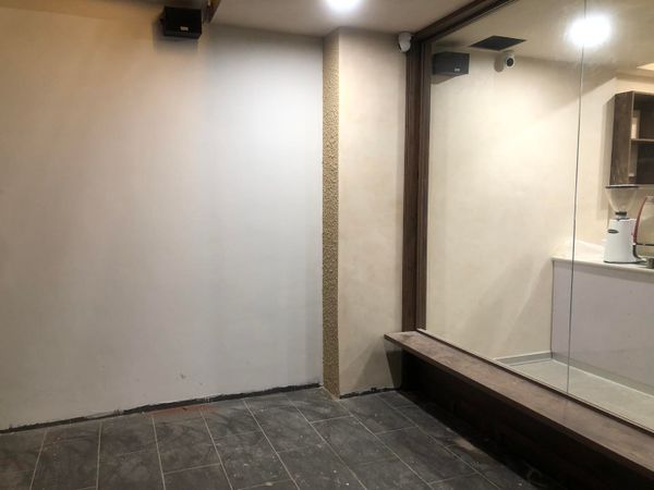 Loa cho The B Coffee, Hà Nội, loa được thiết kế riêng cho quán, bật lớn không tạp âm, miễn phí công lắp đặt, bảo hành dài hạn 5 năm