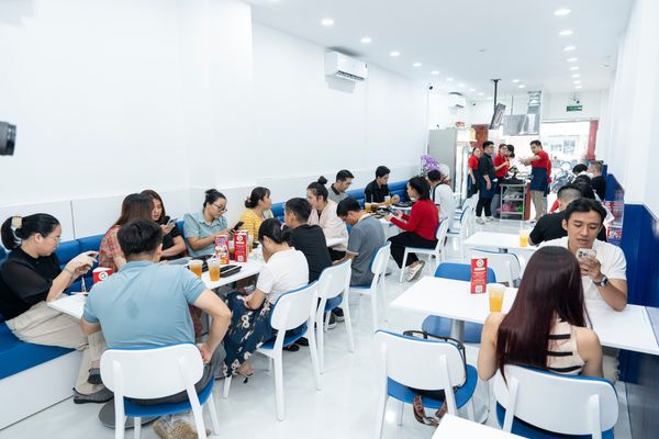 Loa âm trần phát nhạc nền tự động nhà hàng PIN WEI, loa được thiết kế riêng cho quán, bật lớn không tạp âm, miễn phí công lắp đặt, bảo hành dài hạn 5 năm