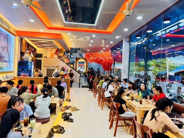 Loa cho Mì Cay SEOUL Quảng Ngãi-Cn2, loa được thiết kế riêng cho quán, bật lớn không tạp âm, miễn phí công lắp đặt, bảo hành dài hạn 5 năm