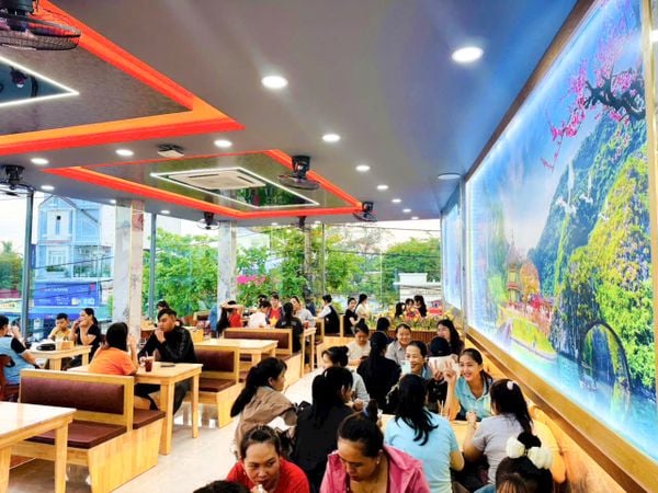 Loa cho Mì Cay SEOUL Quảng Ngãi-Cn2, loa được thiết kế riêng cho quán, bật lớn không tạp âm, miễn phí công lắp đặt, bảo hành dài hạn 5 năm