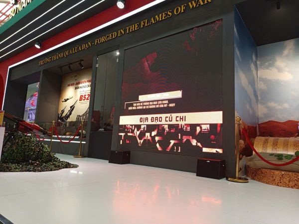 Loa hội trường, Loa thông báo, phát nhạc nền tự động cho Trung tâm Triển lãm Quốc gia Đông Anh, loa được thiết kế riêng cho quán, bật lớn không tạp âm, miễn phí công lắp đặt, bảo hành dài hạn 5 năm