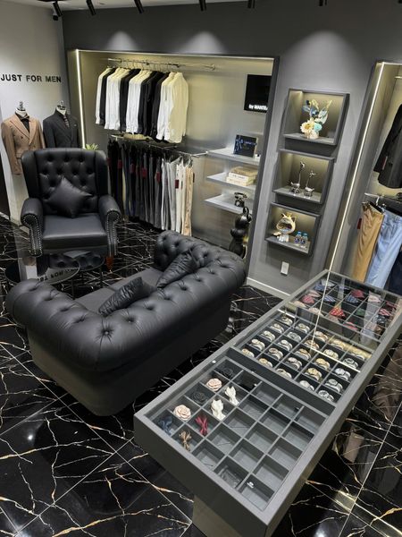 Loa âm trần phát nhạc nền tự động Goldsound cho MANTRA STORE, loa được thiết kế riêng cho quán, bật lớn không tạp âm, miễn phí công lắp đặt, bảo hành dài hạn 5 năm