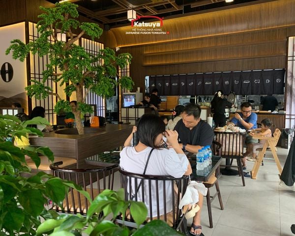 Loa nhà hàng phát nhạc nền tự động cho Katsuya The Sun Avenue, Thủ Đức, loa được thiết kế riêng cho quán, bật lớn không tạp âm, miễn phí công lắp đặt, bảo hành dài hạn 5 năm