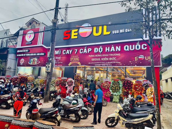 Loa nhà hàng phát nhạc nền tự động cho Mì Cay SEOUL Kiến Đức, Lâm Đồng, loa được thiết kế riêng cho quán, bật lớn không tạp âm, miễn phí công lắp đặt, bảo hành dài hạn 5 năm