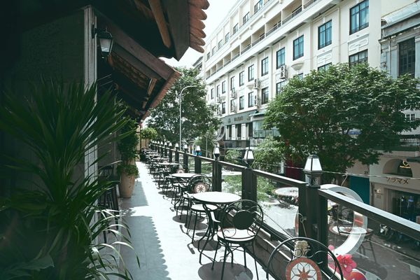 Loa thông báo, phát nhạc nền tự động Goldsound cho CÀ PHÊ CÔ BA SÀI GÒN, loa được thiết kế riêng cho quán, bật lớn không tạp âm, miễn phí công lắp đặt, bảo hành dài hạn 5 năm