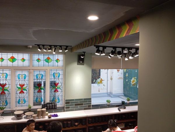 Loa nhà hàng, phát nhạc nền tự động Goldsound cho Veggie Garden - Buffet Chay, loa được thiết kế riêng cho quán, bật lớn không tạp âm, miễn phí công lắp đặt, bảo hành dài hạn 5 năm